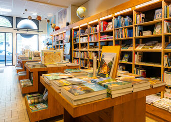 Inside bookstore Atlas & Zanzibar