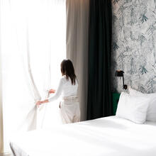 Spend the night in a hotel room in Ghent